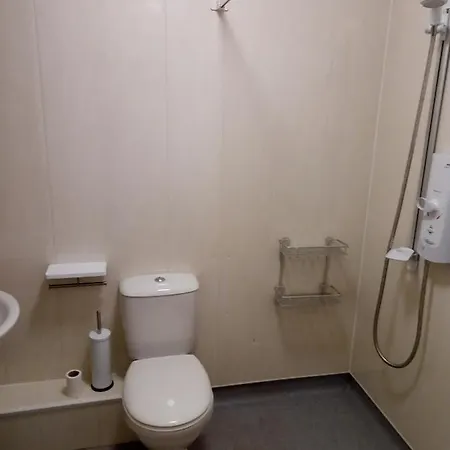 Ground Floor Barmouth Centre Apartment With Garden Exterior photo