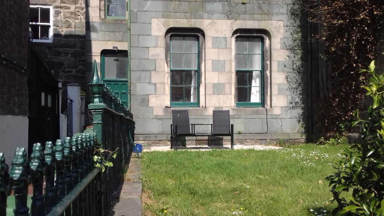 Ground Floor Centre With Garden Apartment